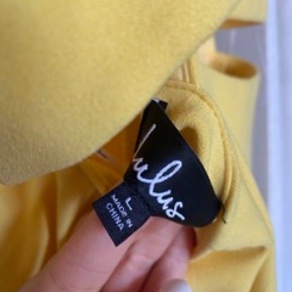 NWOT - Lulus Power of Wow Backless Yellow Maxi Dress - Picture 9 of 14